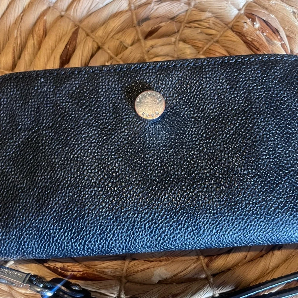 Michael Kors Black Saffiano Leather Wristlet Wallet Zip Snap MK Logo